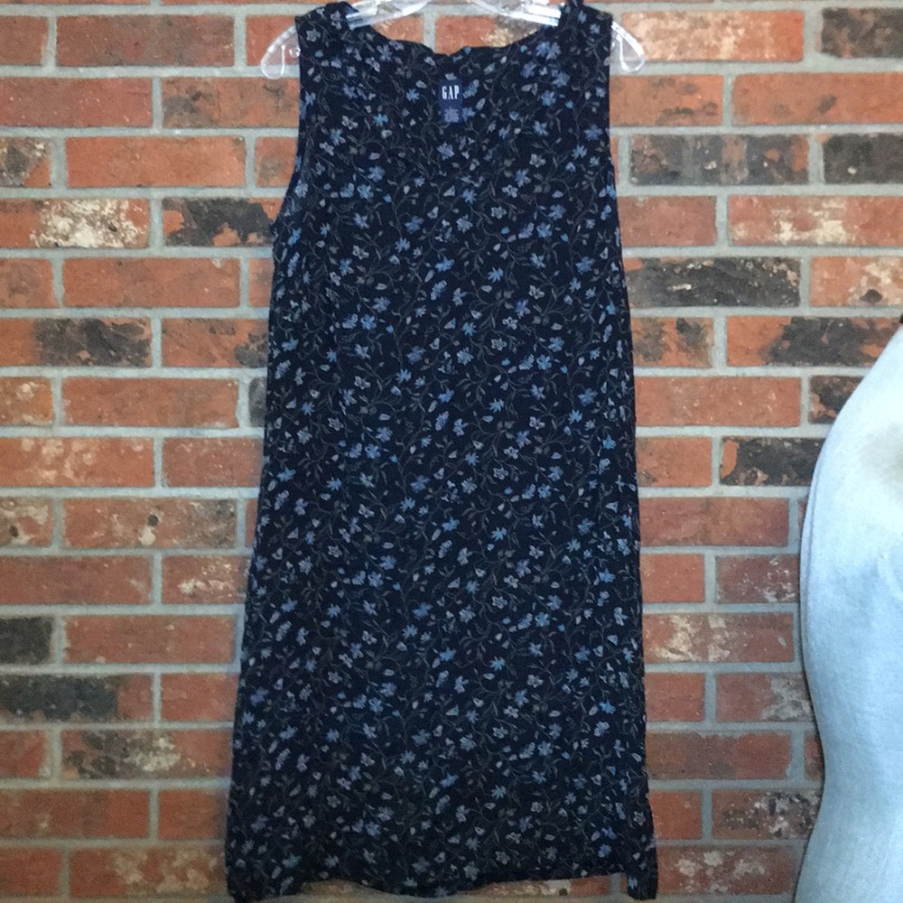 GAP large sleeveless floral dress